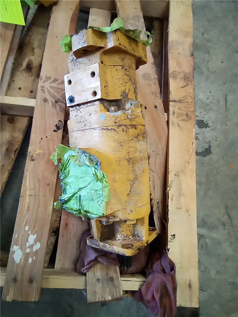 USED HOIST PUMP image 2