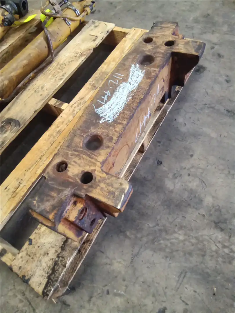 USED COUNTERWEIGHT image 3