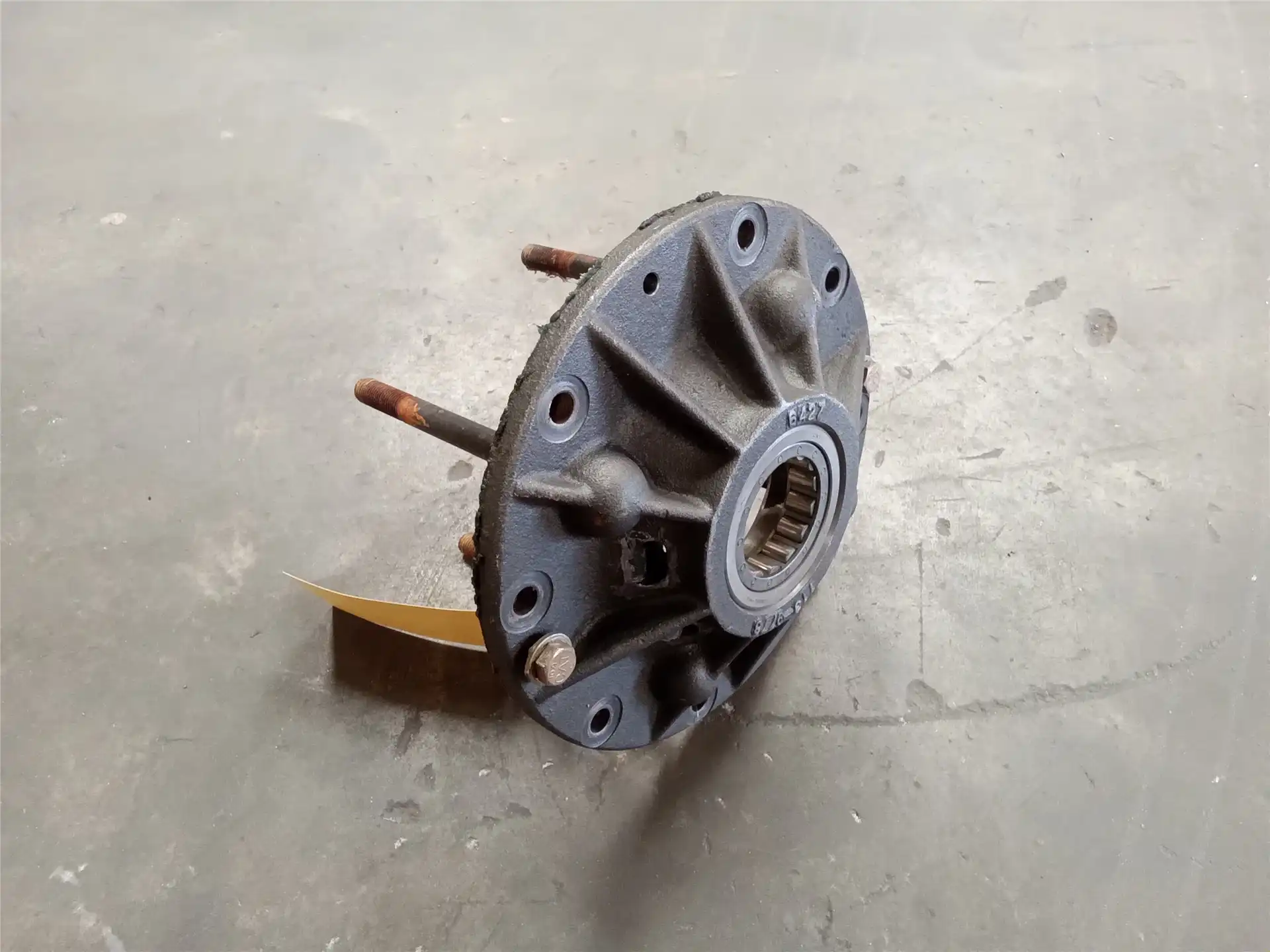 USED CAGE BEARING image 2