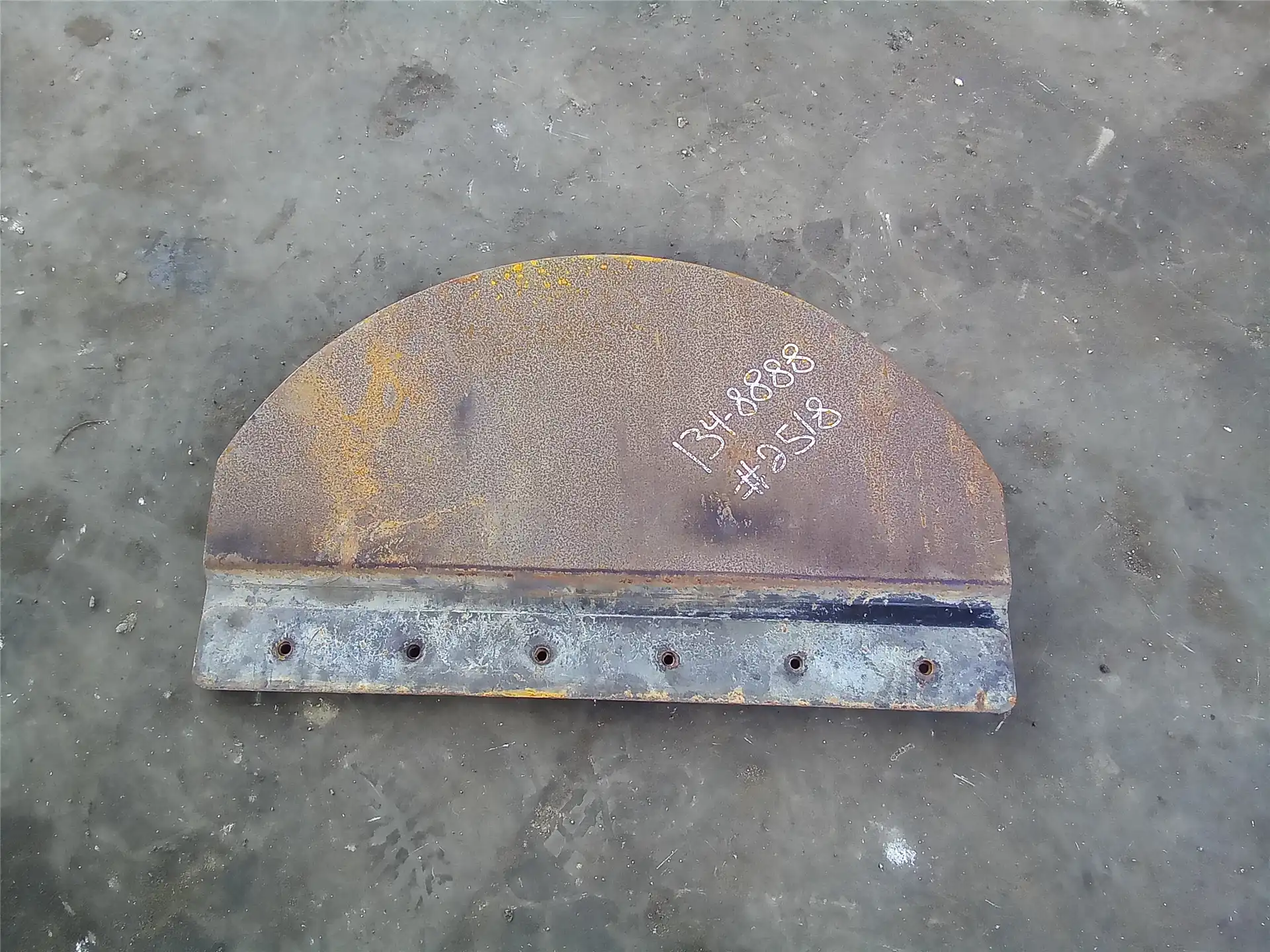 USED PLATE AS indicator image 1