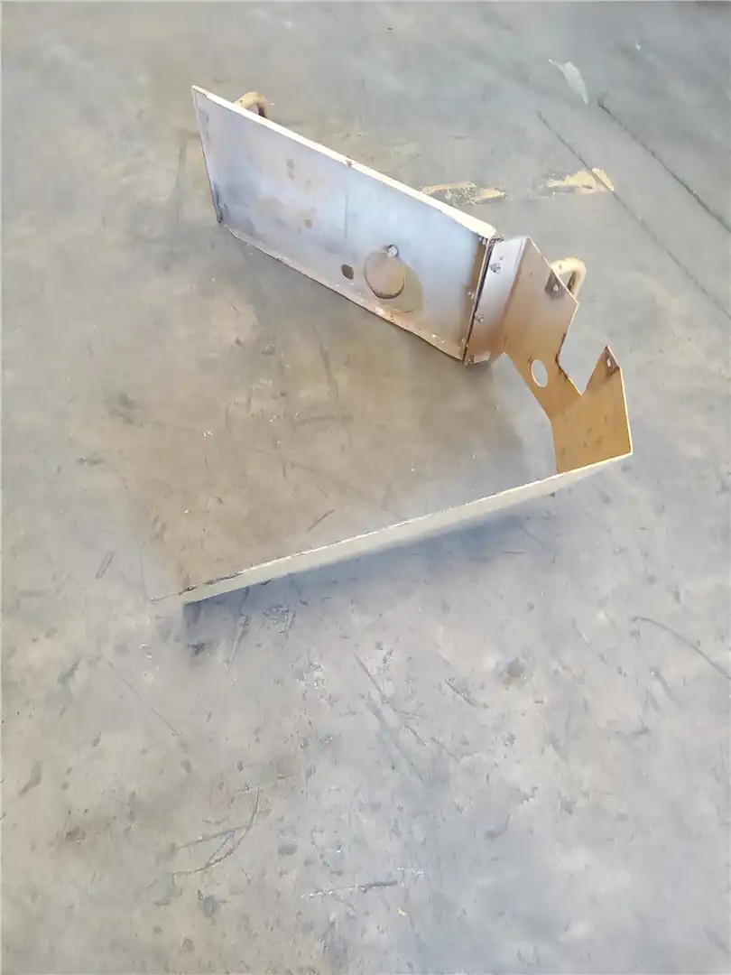 USED PLATE GUARD indicator image 1