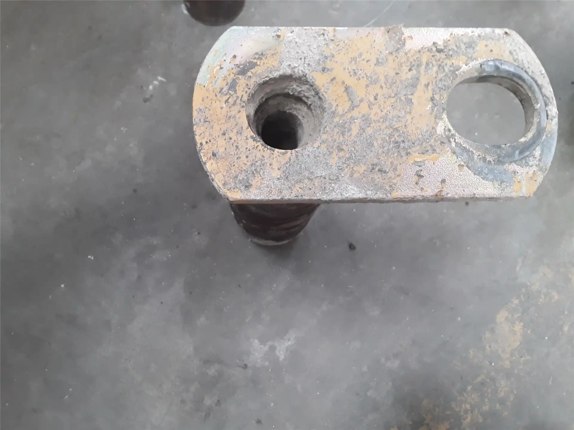 USED PIN AS indicator image 1