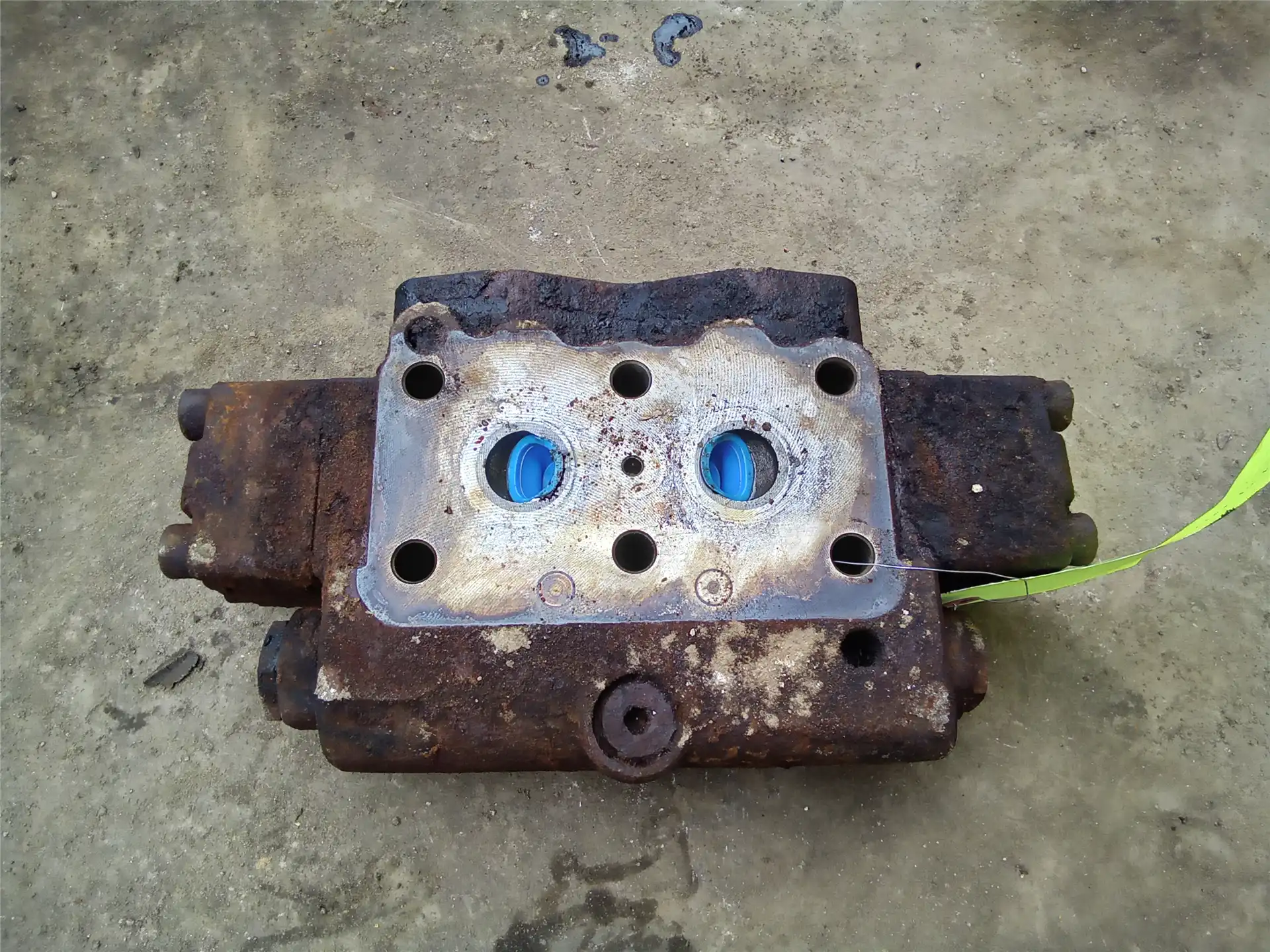 USED VALVE GP image 2