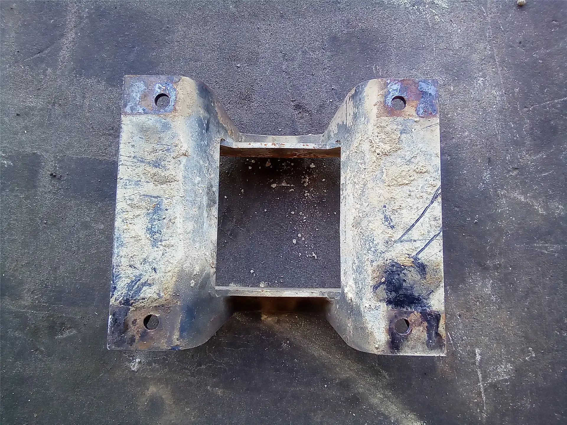 USED TRACK GUARD image 5