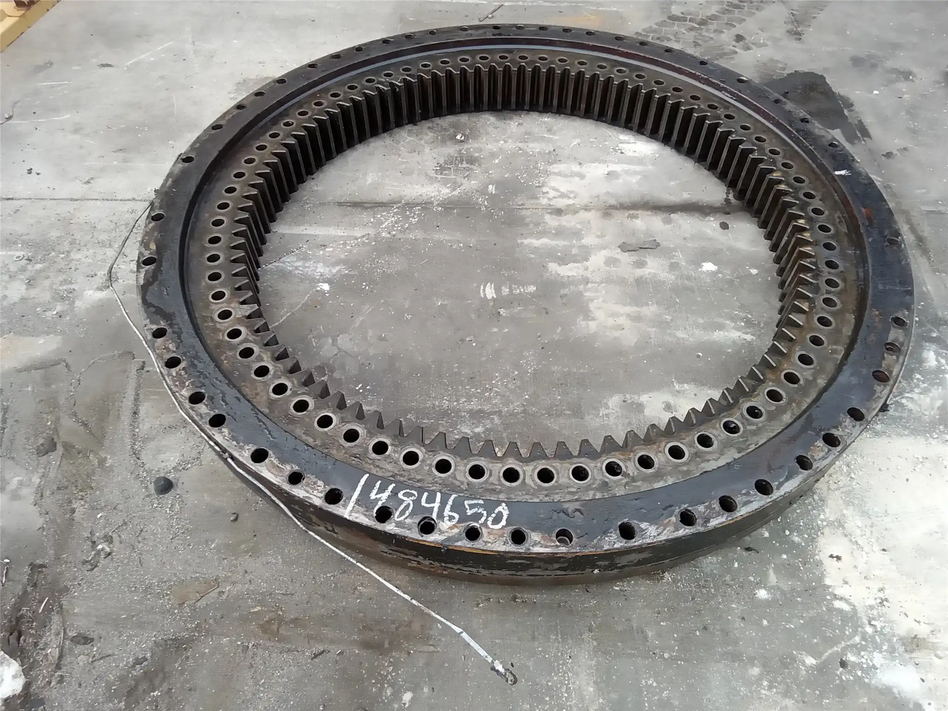 USED SWING BEARING image 2