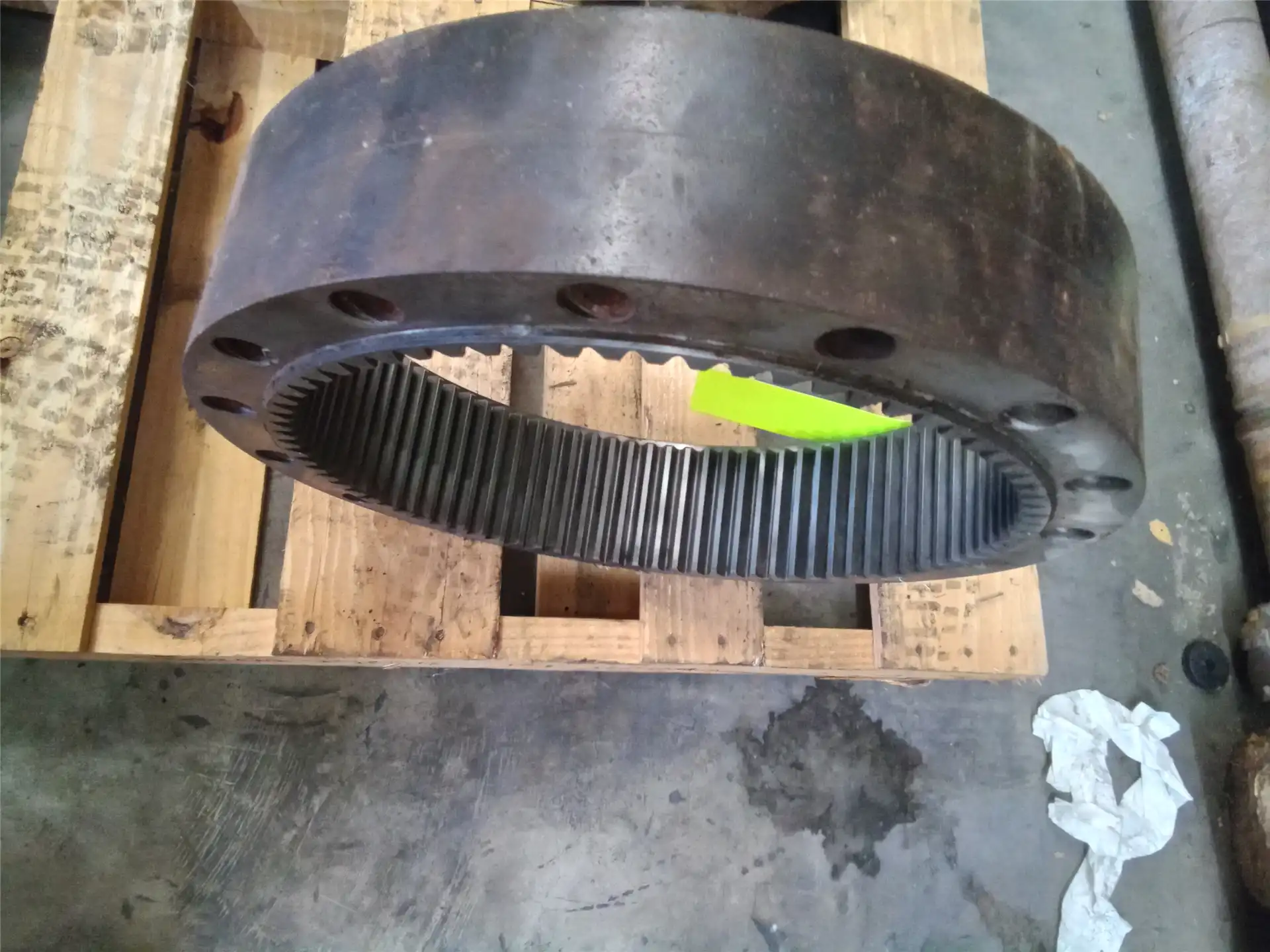 USED GEAR RING image 2