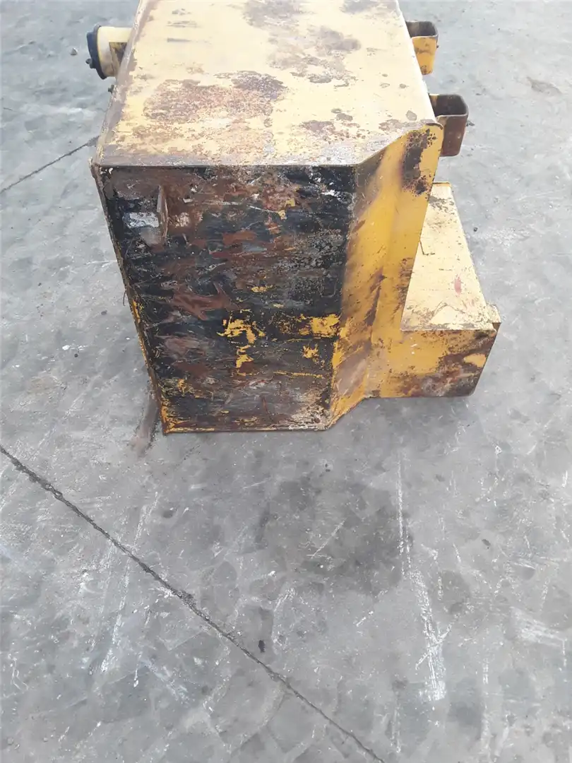 USED FUEL TANK AS image 2