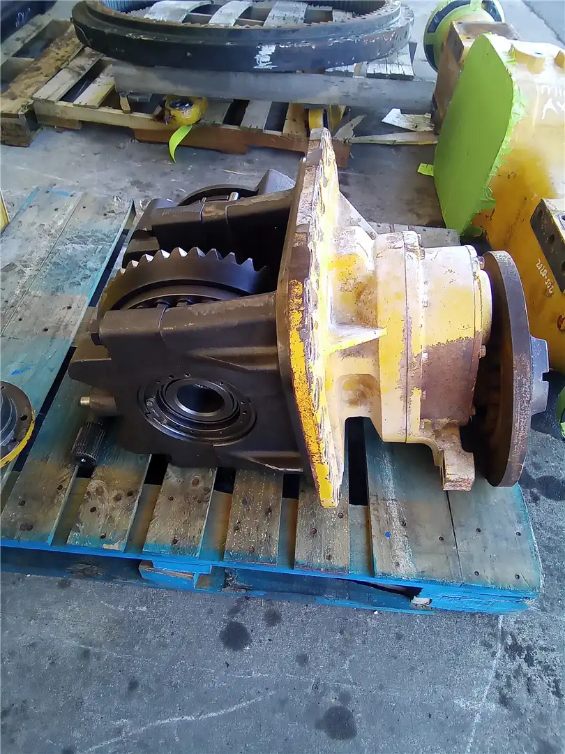 USED BEVEL GEAR image 2