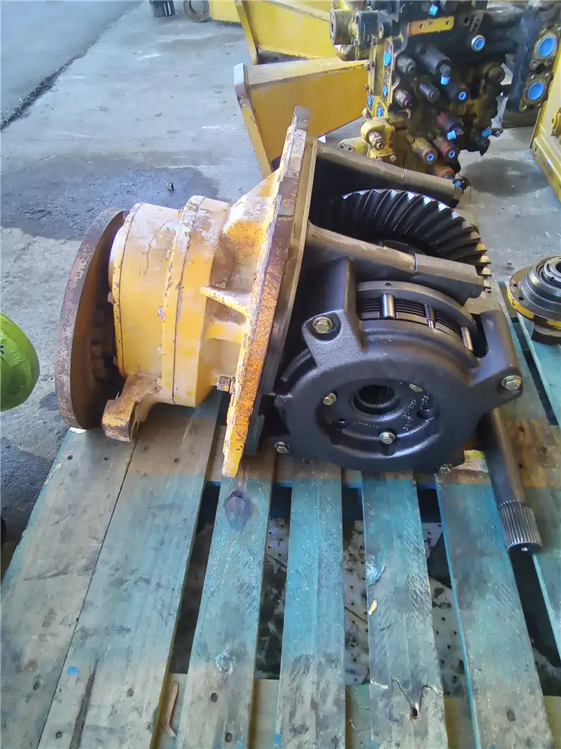 USED BEVEL GEAR image 3