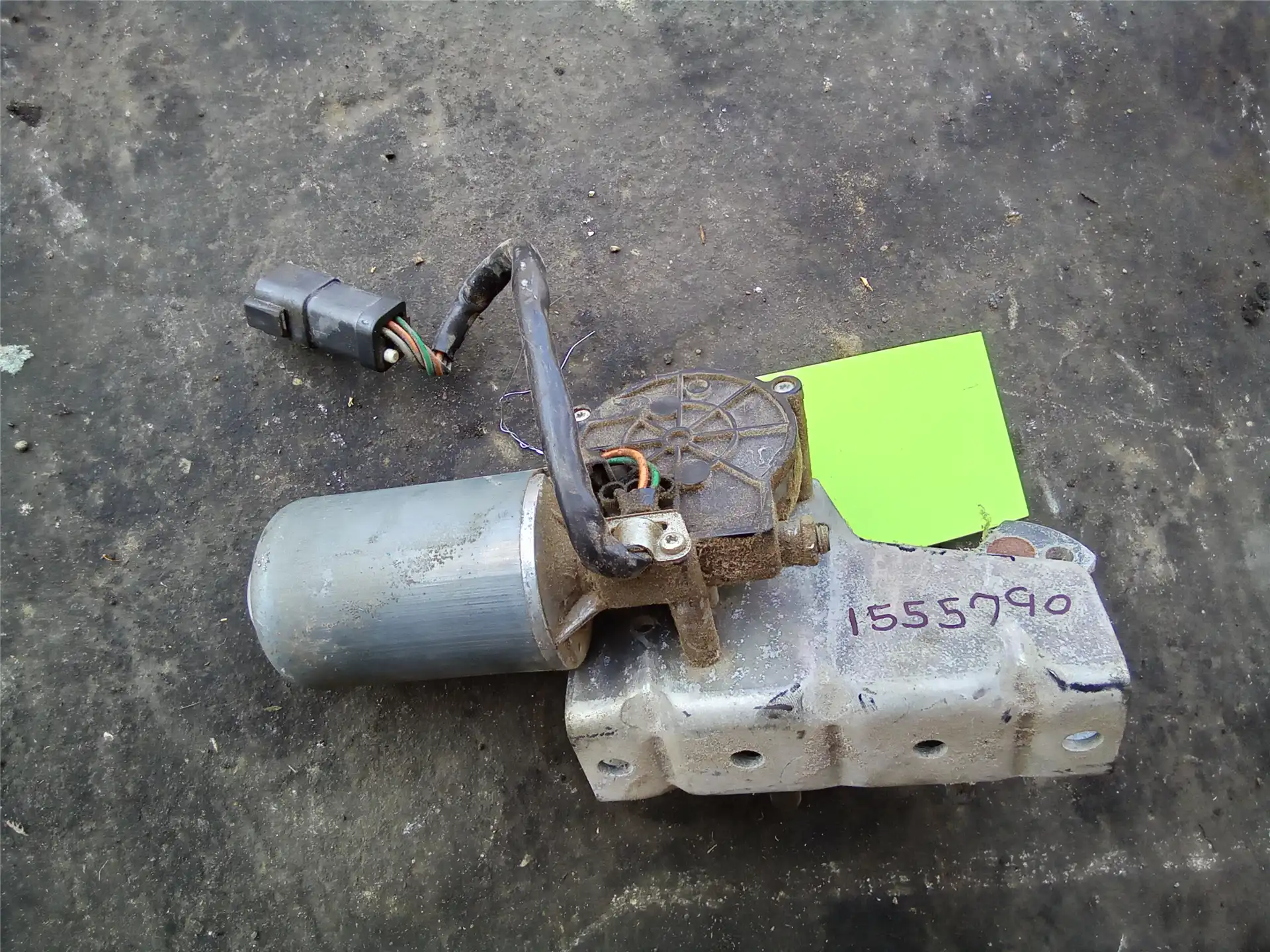USED WIPER MOTOR G image 2
