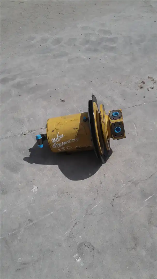 USED SWIVEL MOTOR indicator image 1