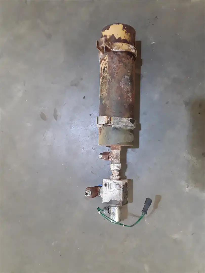 USED ACCUMULATOR G indicator image 1