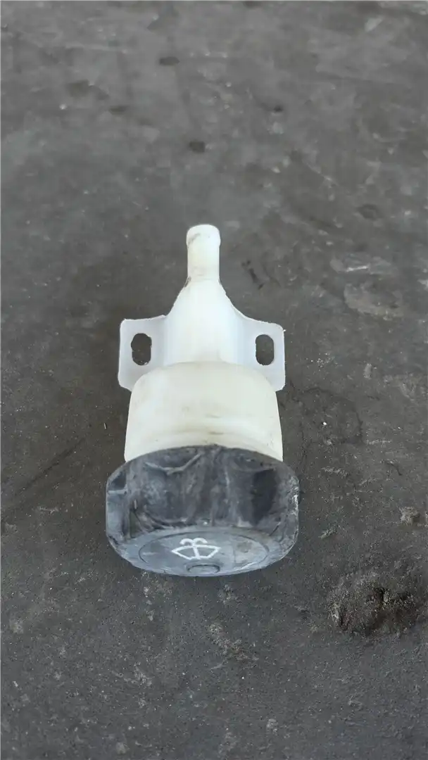 USED SPOUT AS indicator image 1