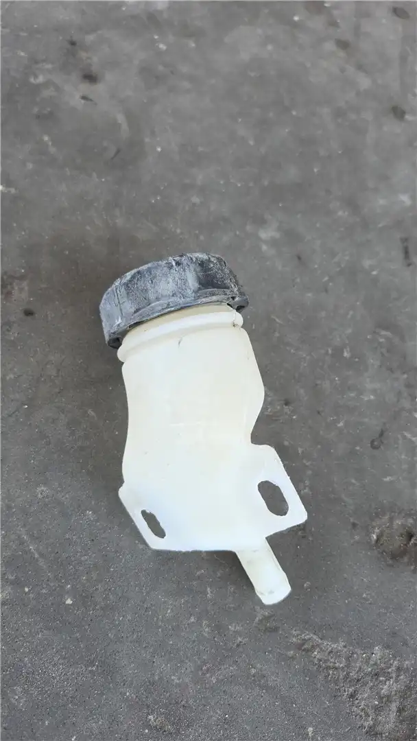 USED SPOUT AS image 2