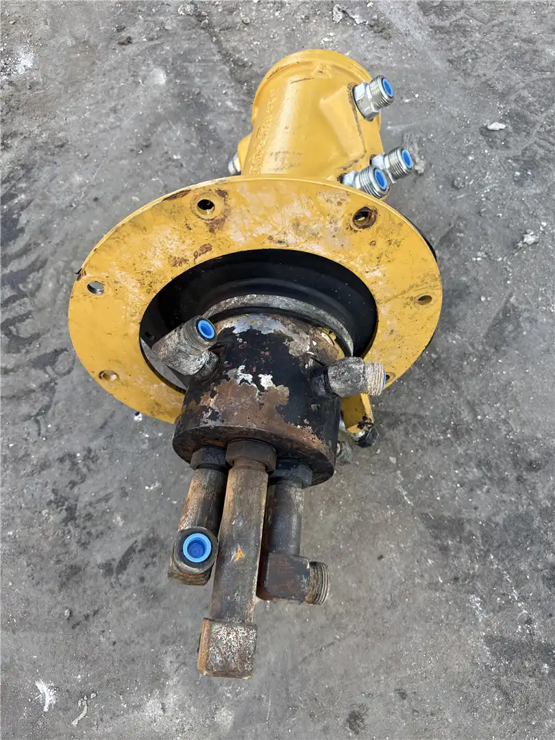 USED SWIVEL GP image 4