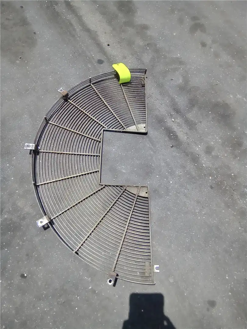 USED FAN GUARD image 2