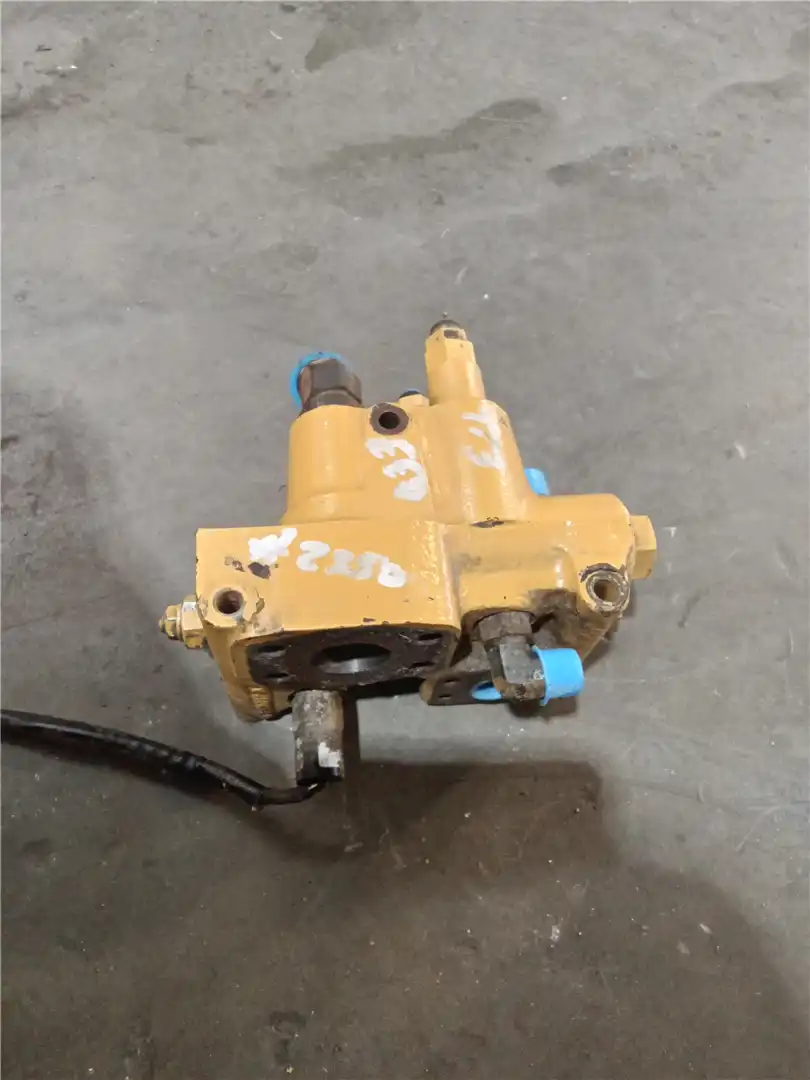 USED VALVE GP image 2