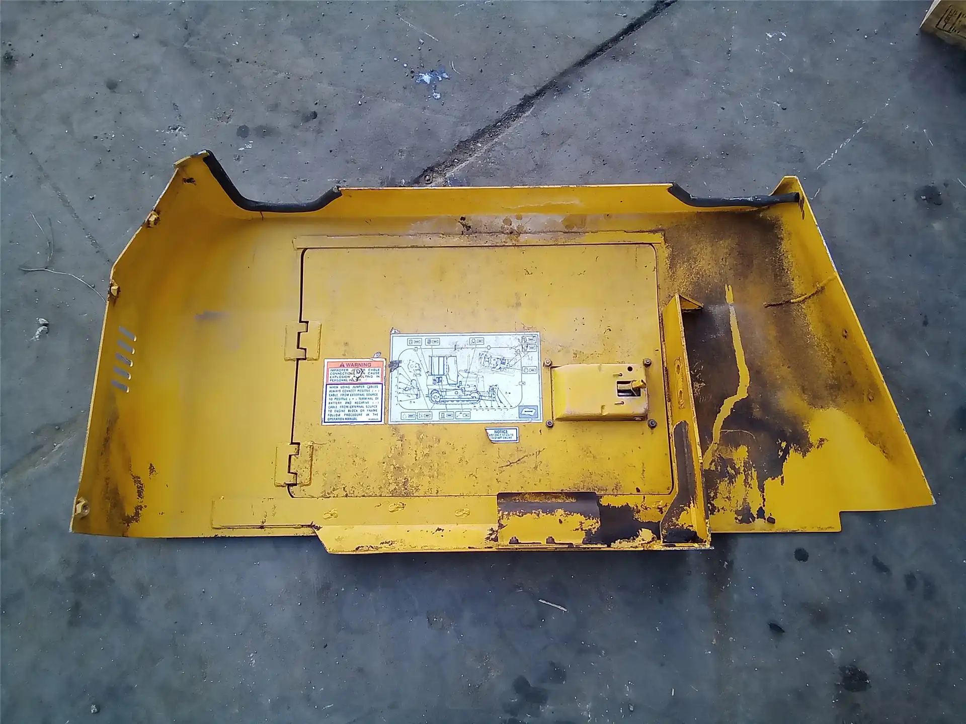USED ENCLOSURE image 2
