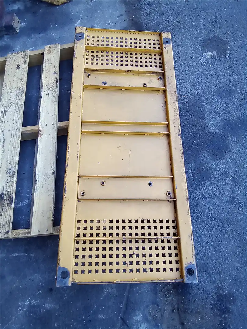 USED COVER AS image 2