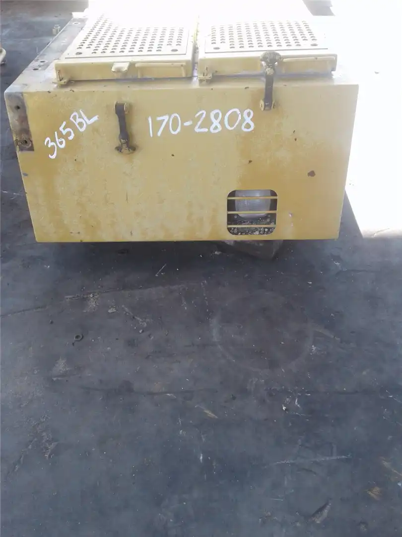 USED TOOL BOX indicator image 1