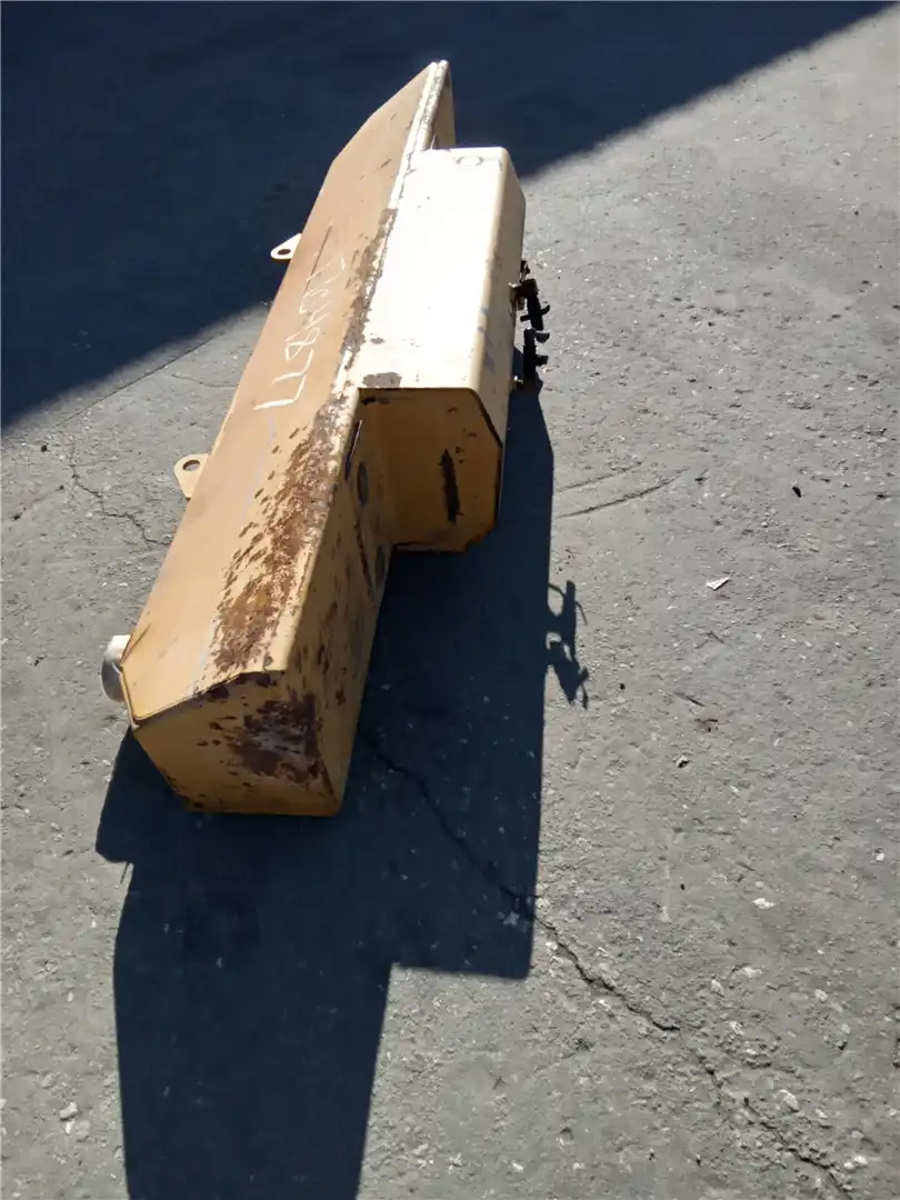 USED FUEL TANK image 2