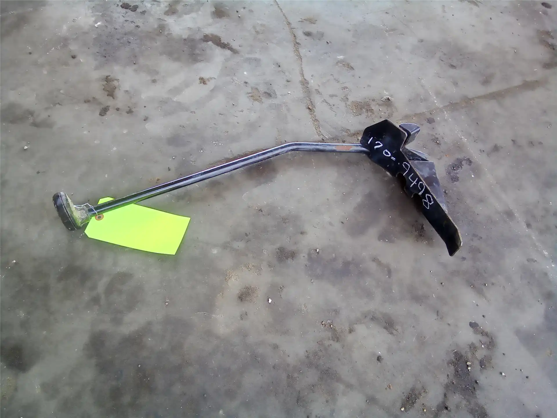 USED RH LEVER image 3