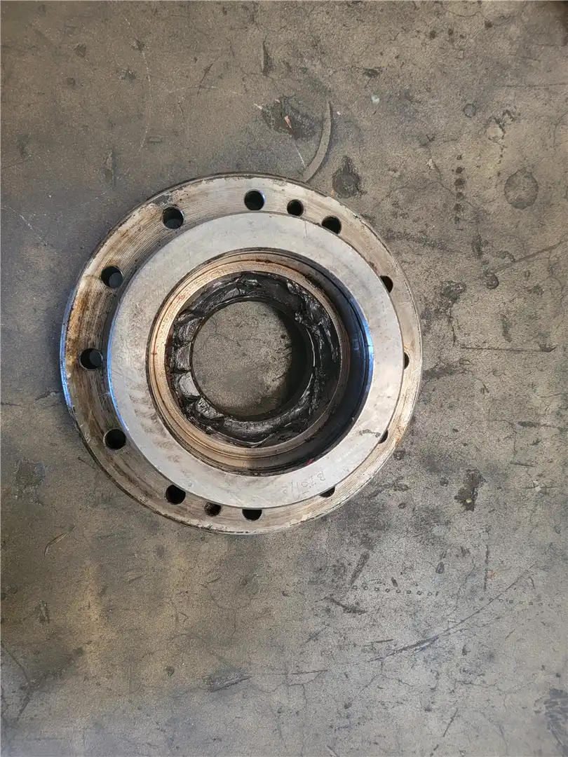 USED FLANGE image 2