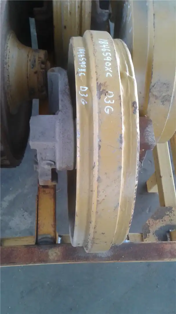 USED RH IDLER indicator image 1