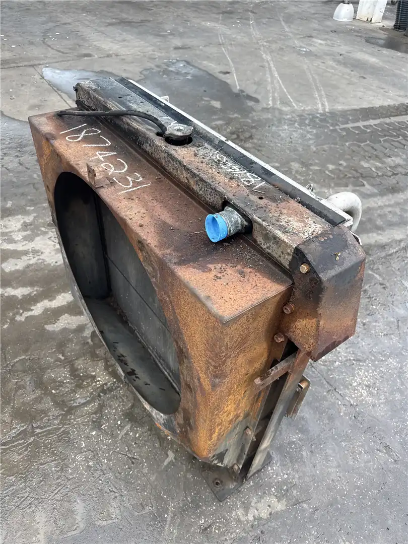 USED RADIATOR GP image 3