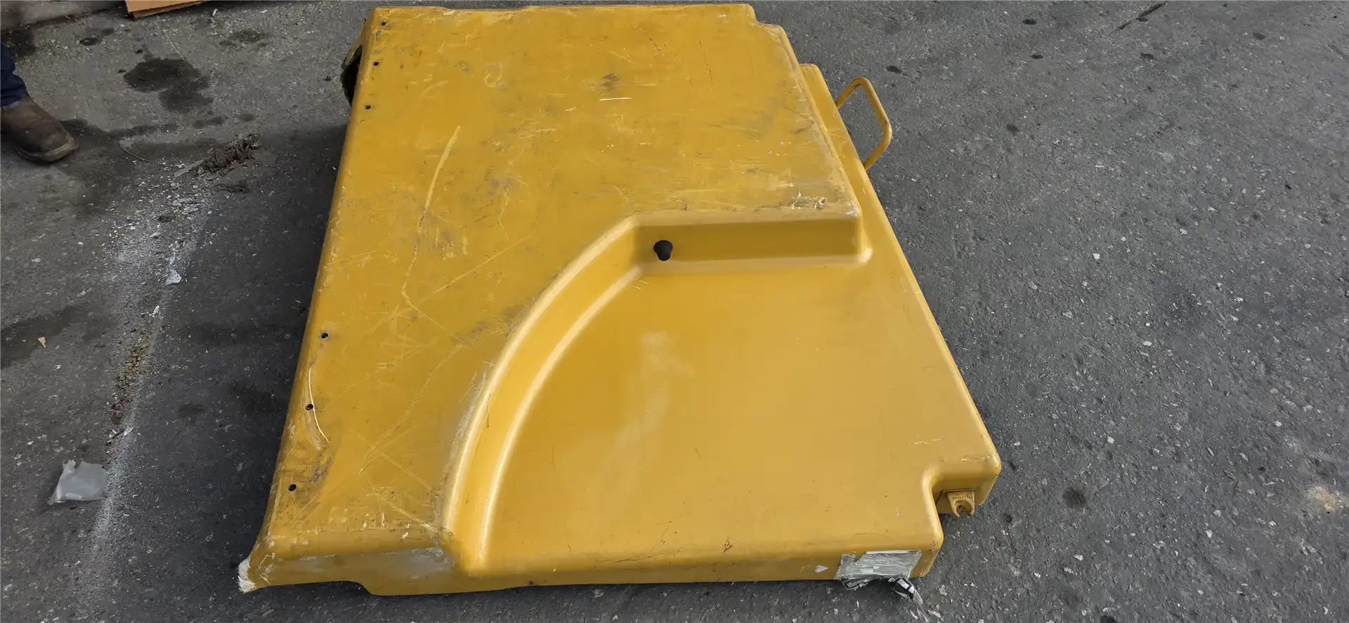USED HOOD AS indicator image 1