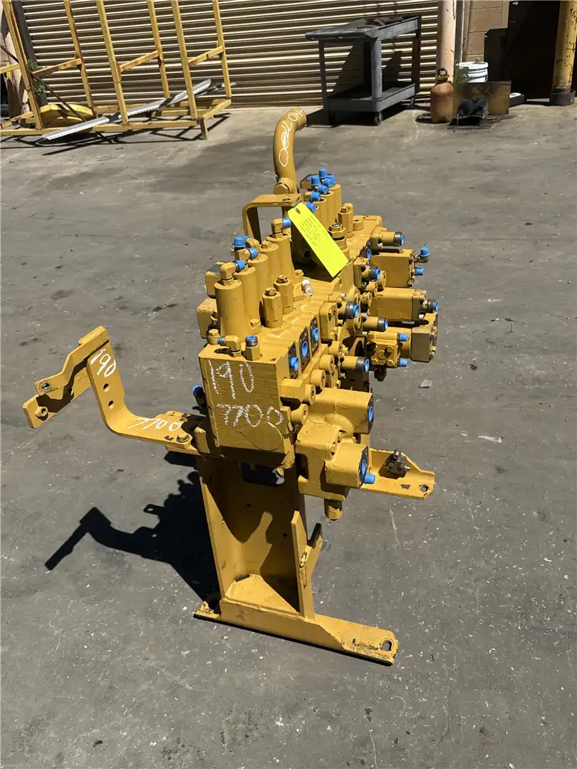 USED MAIN VALVE GP image 4