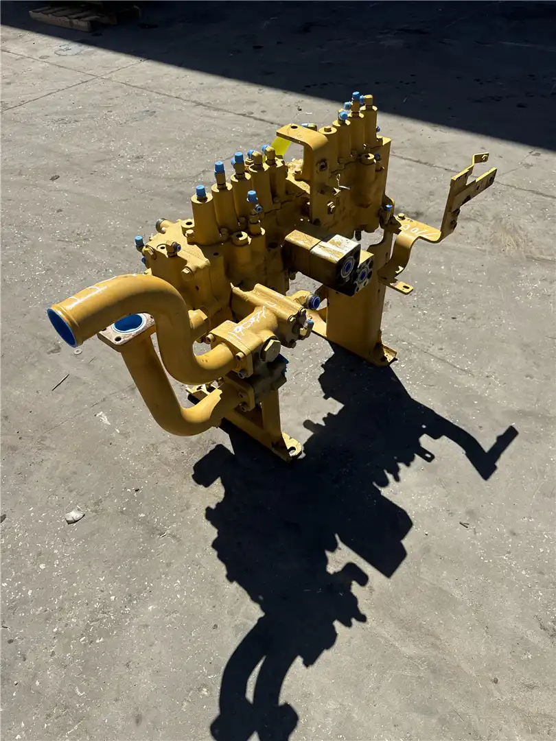 USED MAIN VALVE GP image 2