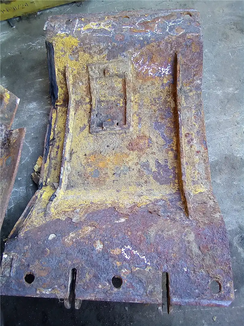 USED GAURD AS- BOT image 3