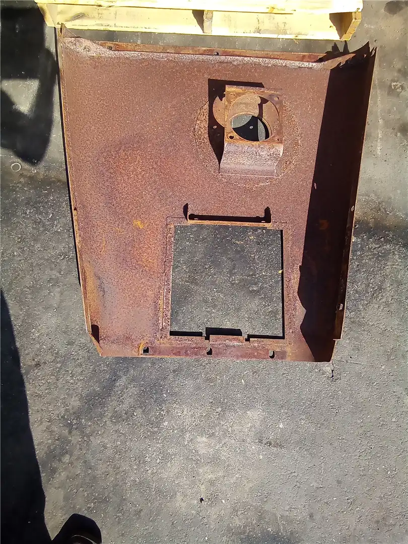 USED REAR HOOD image 2