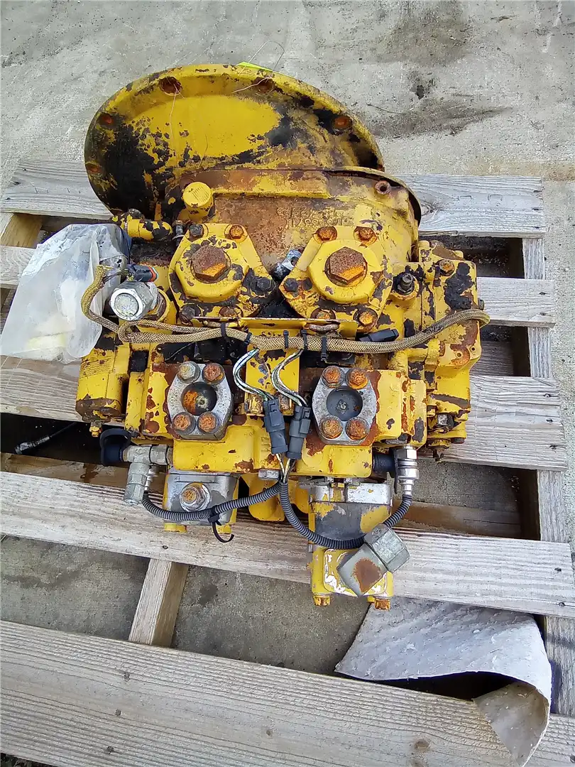 CORE HYD PUMP image 2