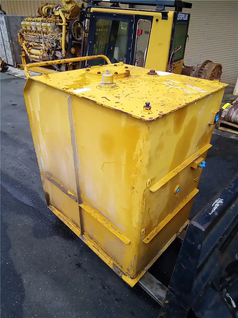 USED HYDRAULIC TAN image 2