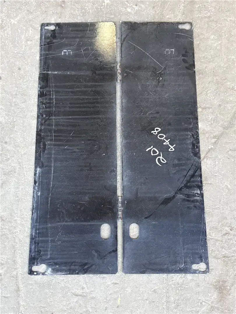 USED GUARD AS indicator image 1
