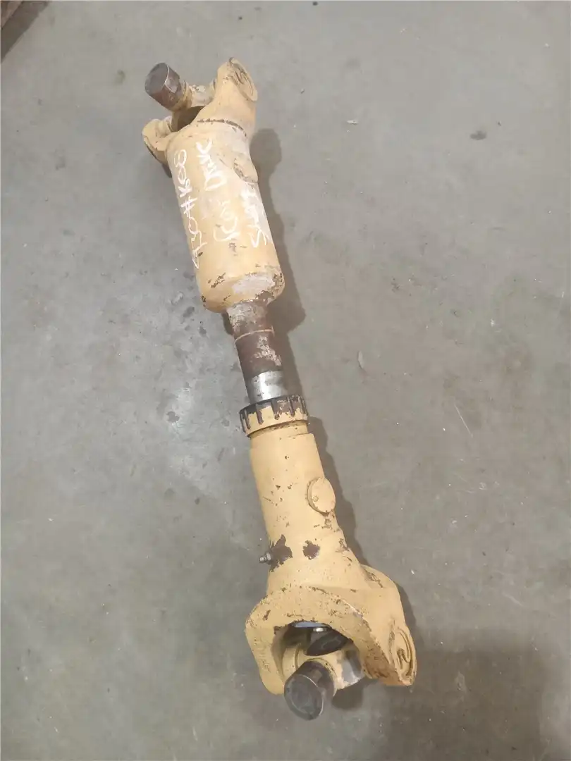 USED DRIVE SHAFT image 2