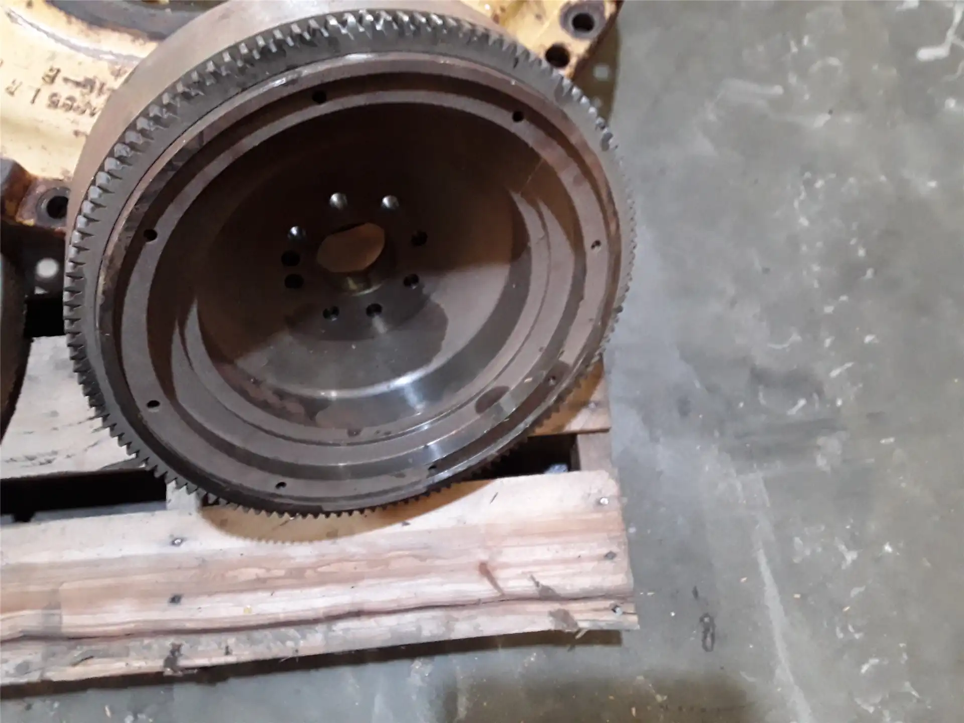 USED FLYWHEEL image 3