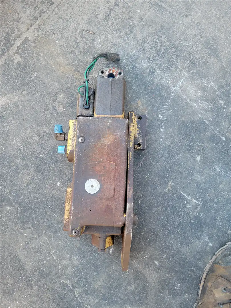 USED VALVE image 2