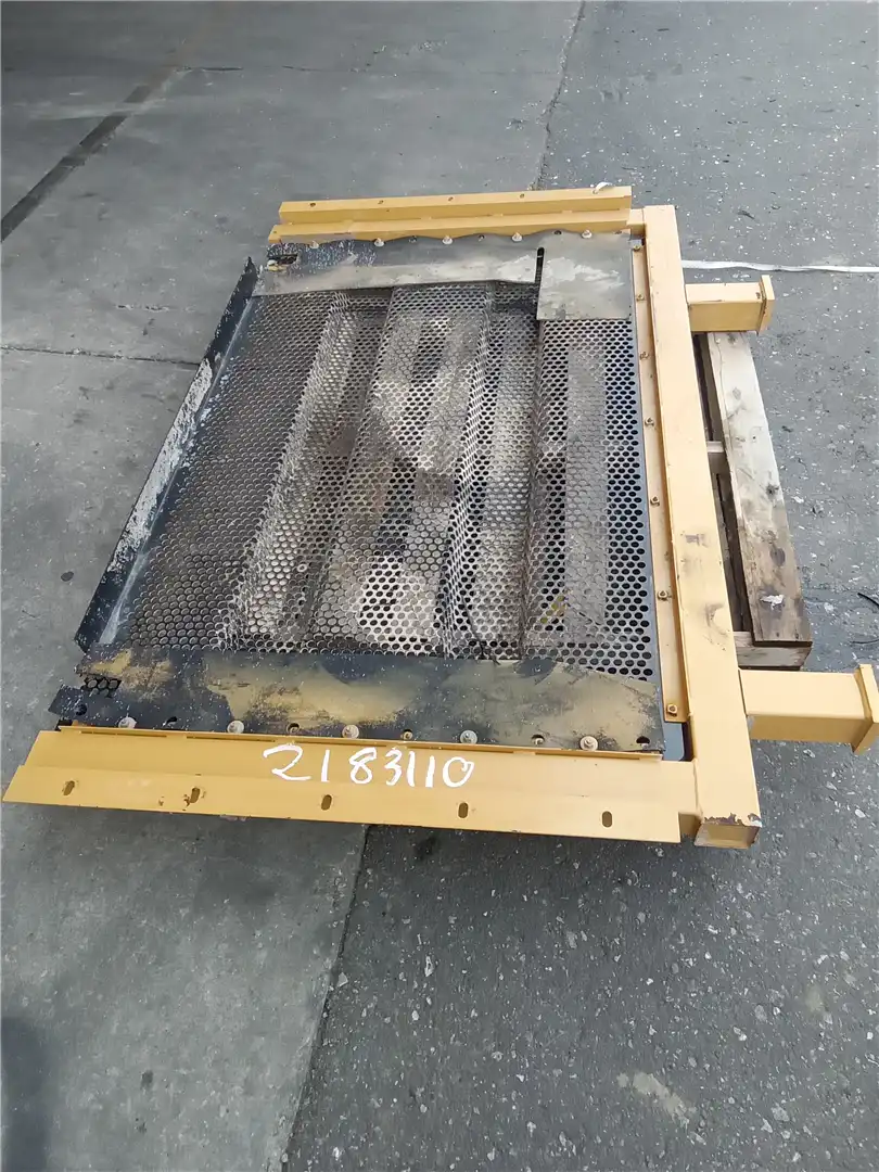 USED COWLING AS image 4