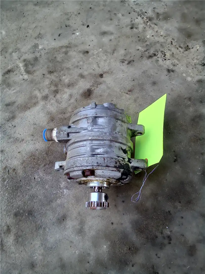 USED COMPRESSOR image 2
