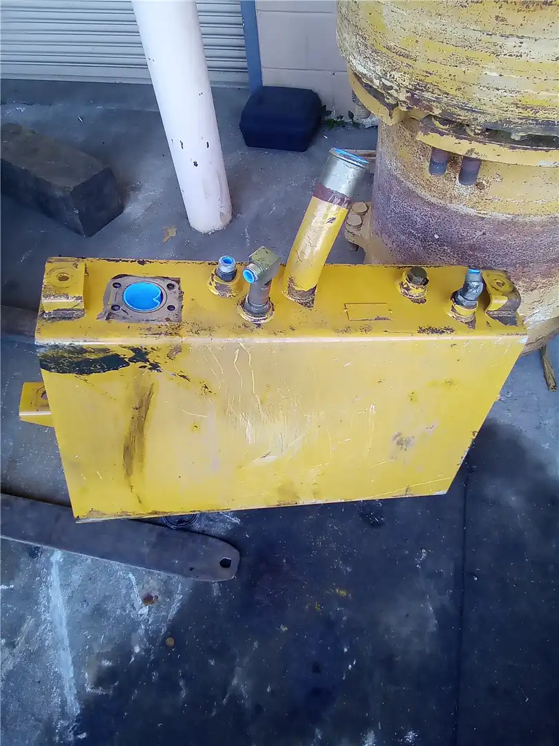 USED HYDRAULIC TAN image 4