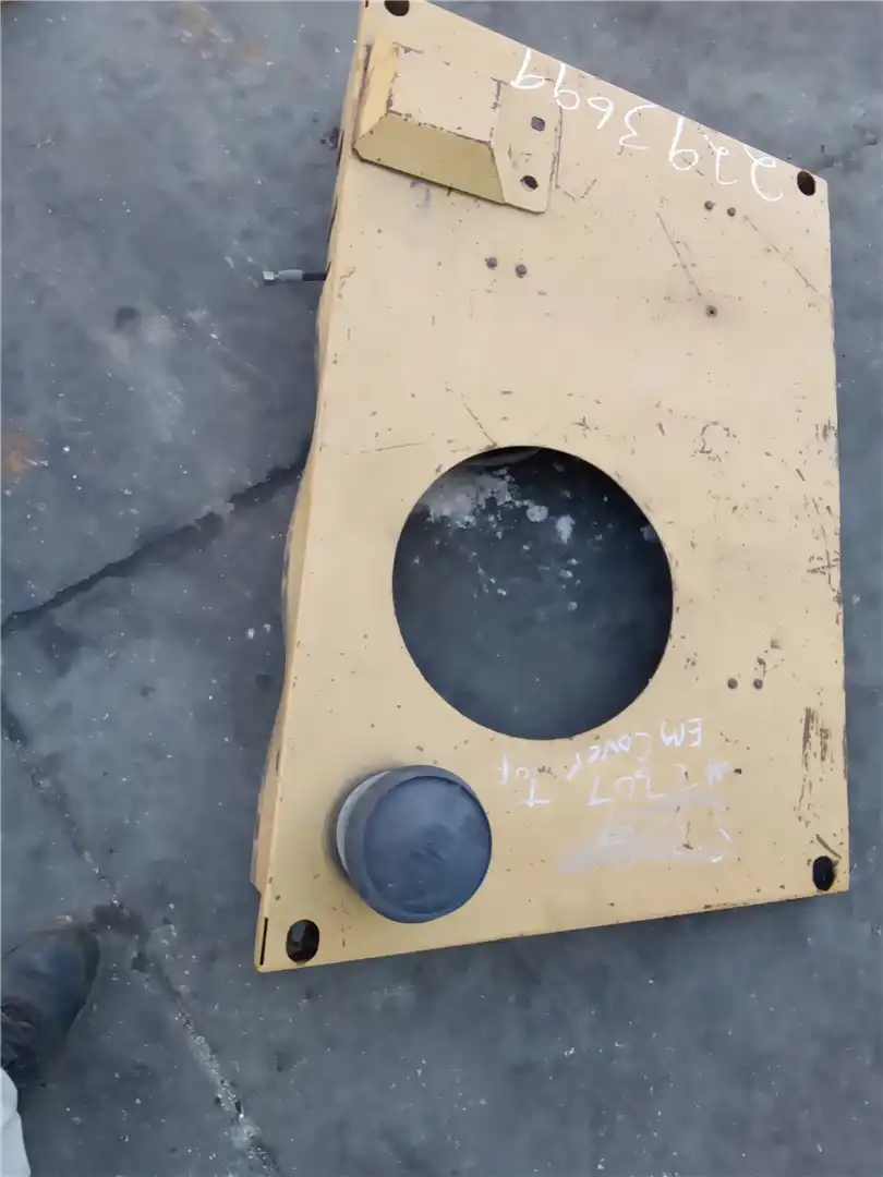 USED REAR PANEL indicator image 1