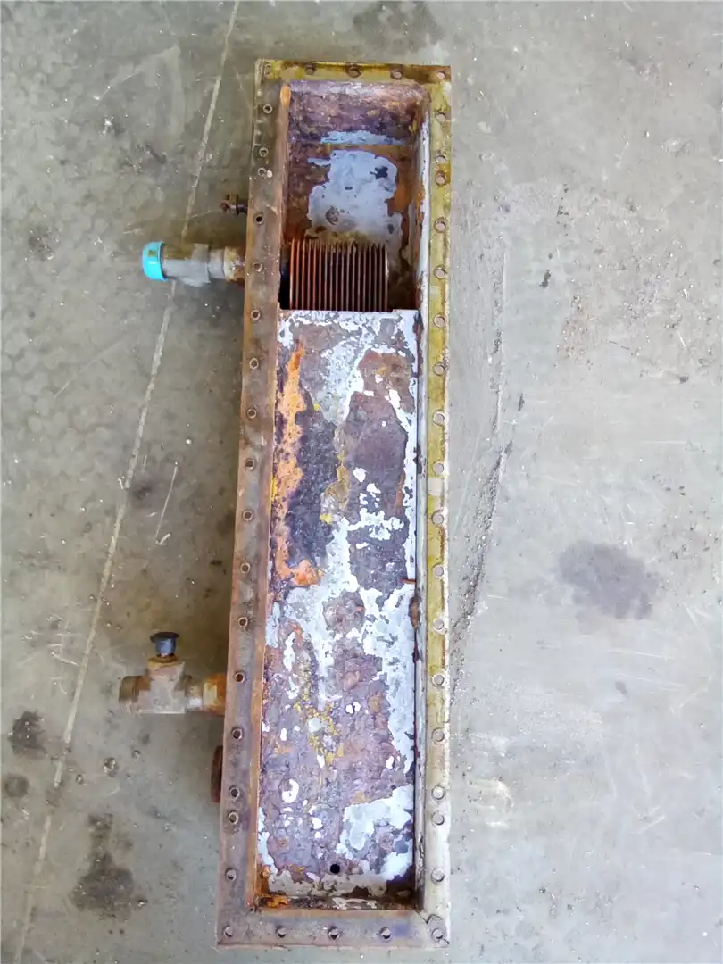 USED TANK AS image 2