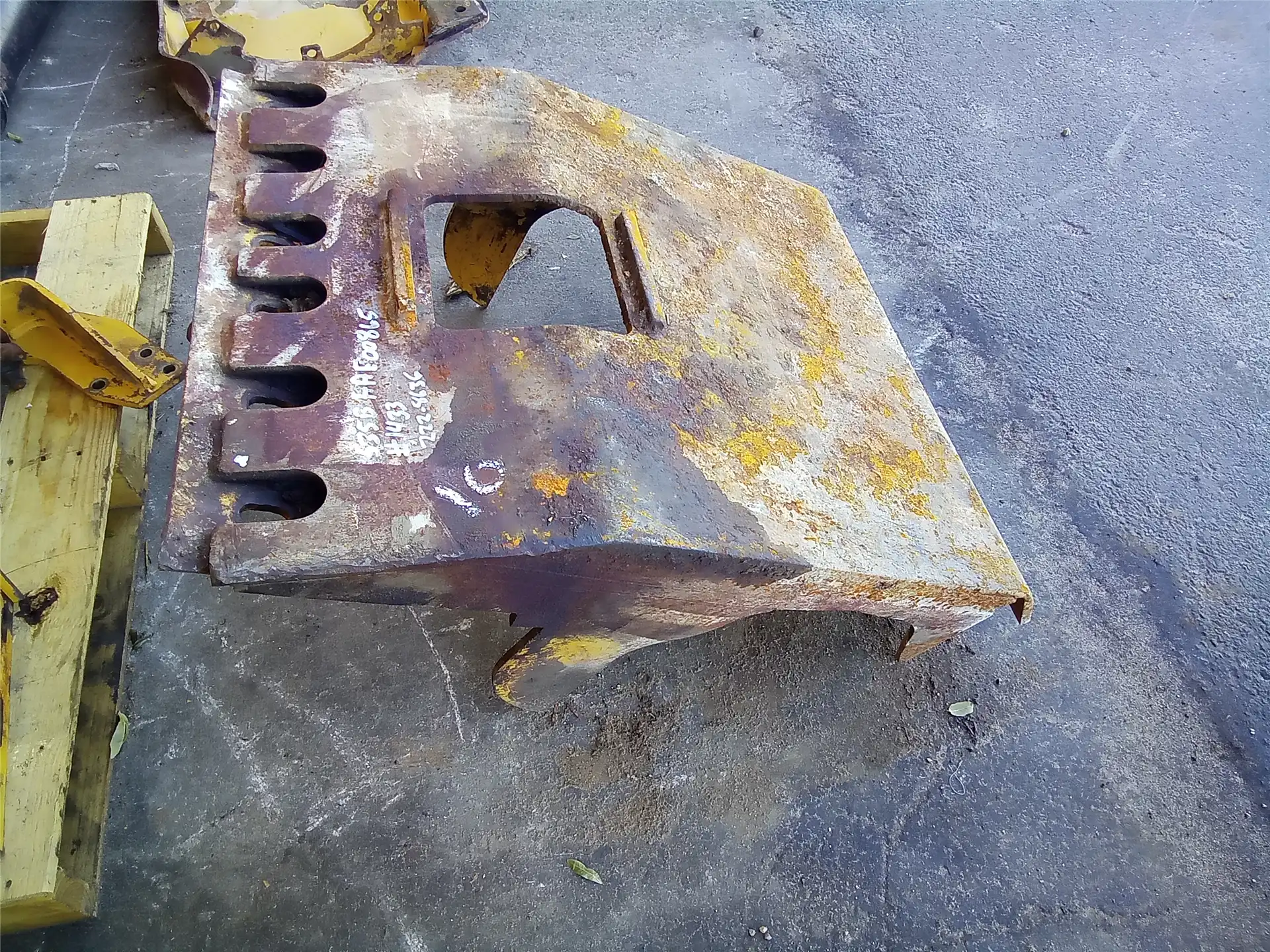 USED PLATE image 2