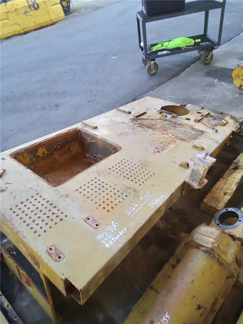 USED PLATFORM image 4