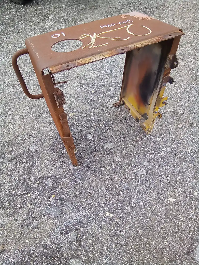 USED GUARD image 3