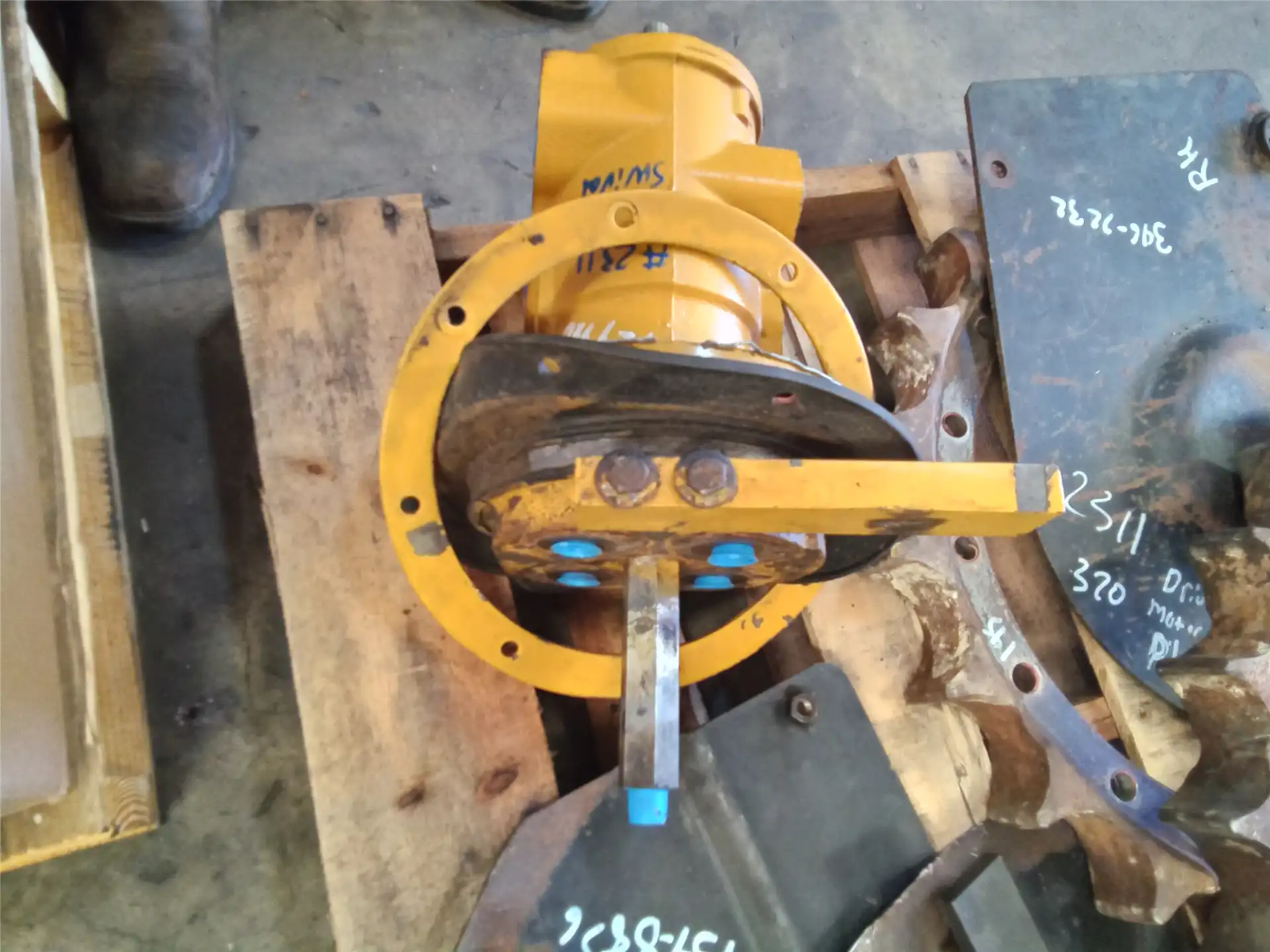 USED SWIVEL GP image 11
