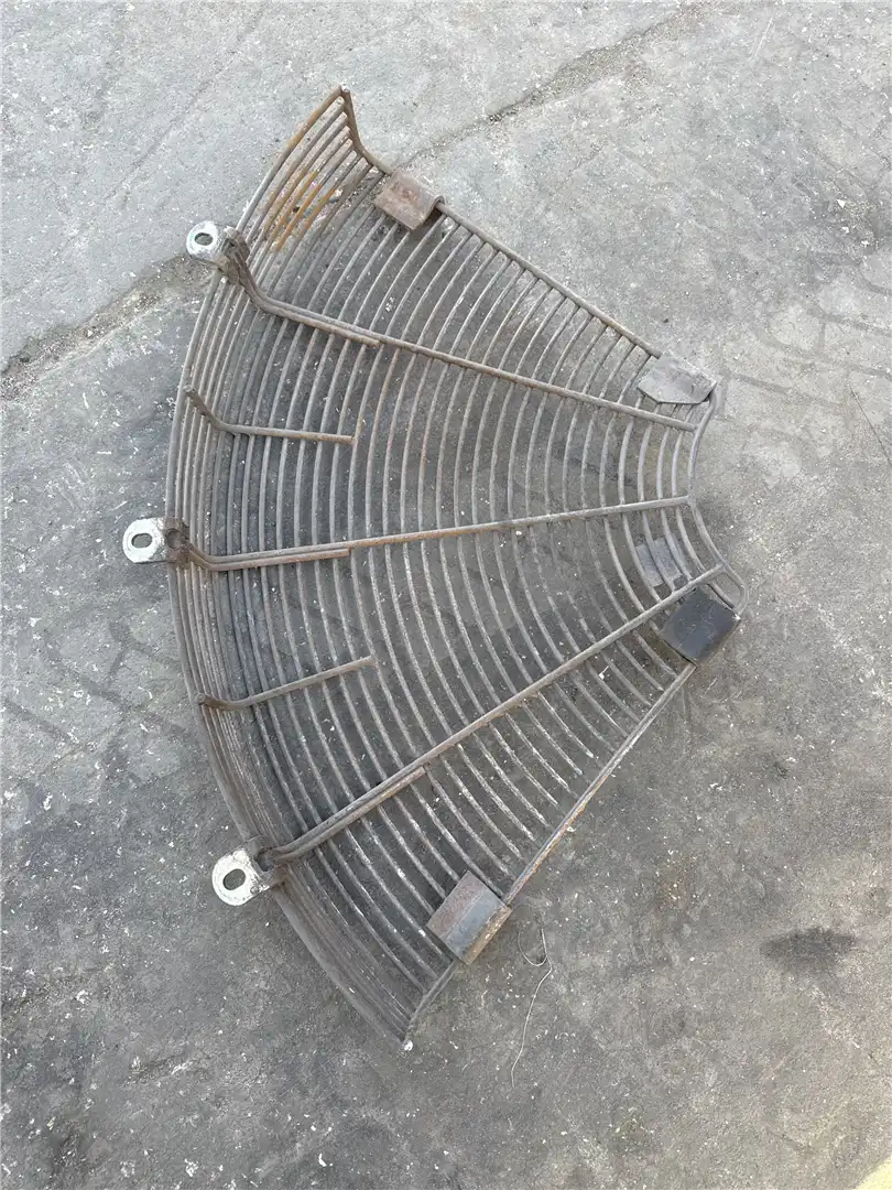USED FAN GUARD image 2
